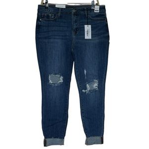 NWT Judy Blue Destroyed Knee Size 32 / 15 Mid Rise Skinny Jeans